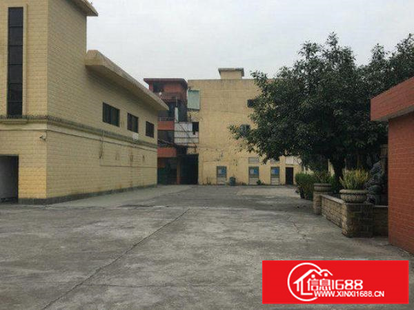 出租布吉长龙标准厂房二楼900平带办公室装修