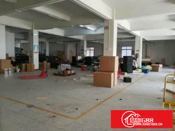 横岗塘坑地铁站旁新出电子厂2000平报价20块带装