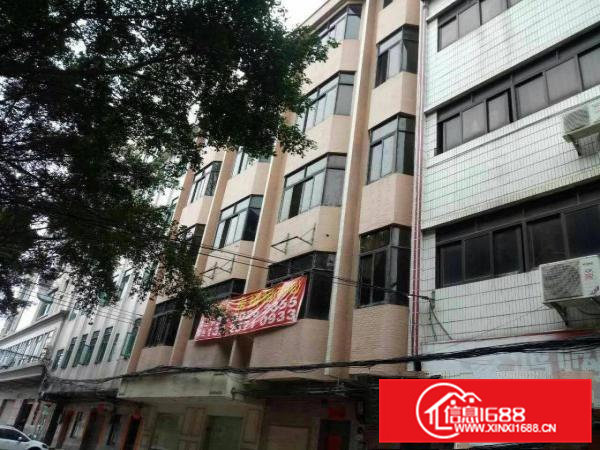 独院厂房出租2800平方现成办公室