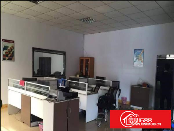 塘厦莲湖1楼2500平厂房出租出租可分租