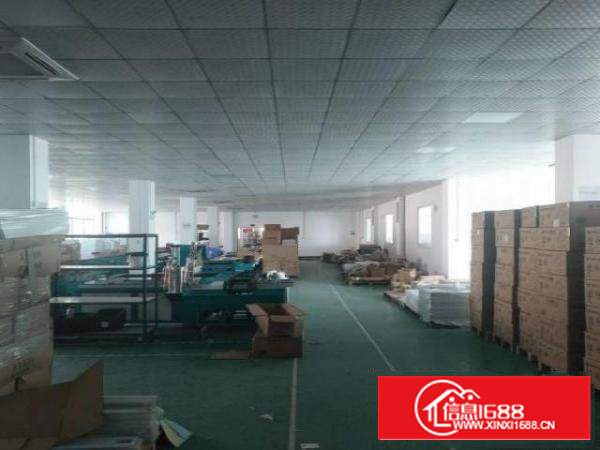 石岩同富裕业主直租楼上厂房600平方，无公摊面积