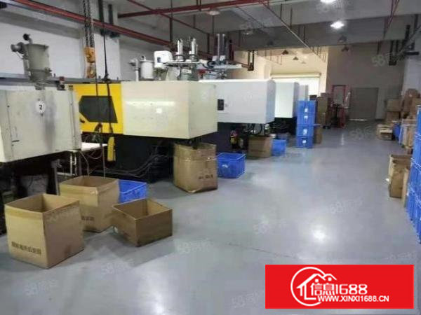 乌沙新出三楼500平方，现成注塑车间，全新办公室装修，地坪漆