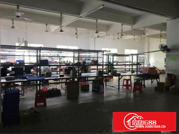 西乡固戍航城大道516平厂房