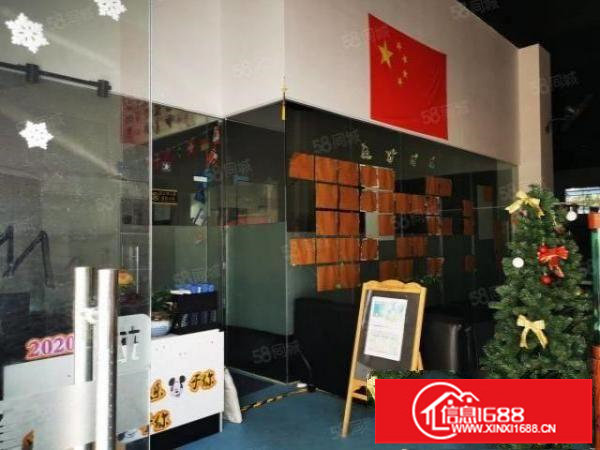 坂田杨美地铁站附近新出一楼精装场地600平出租