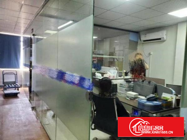 万丰小学旁小面积厂房装修好形象好