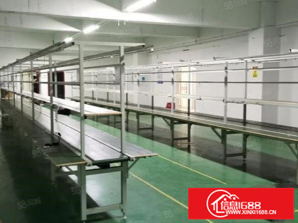 凤岗华兴工业园区新出楼上800平现成水电装修超大空地厂房出租