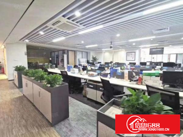 石岩高速口附近,独门独院5000平钢结构,可做生产,可分租