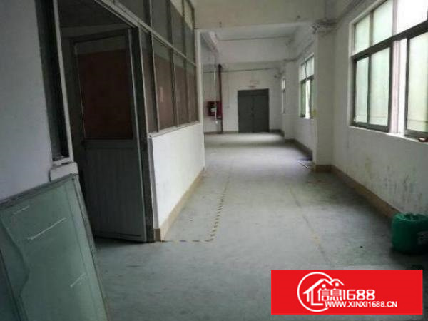 出租布吉长龙楼上厂房750平方水电齐全