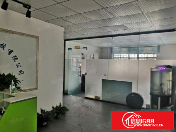 凤岗官井头楼上300平方带豪华办公室水电精装修仅需12元每平