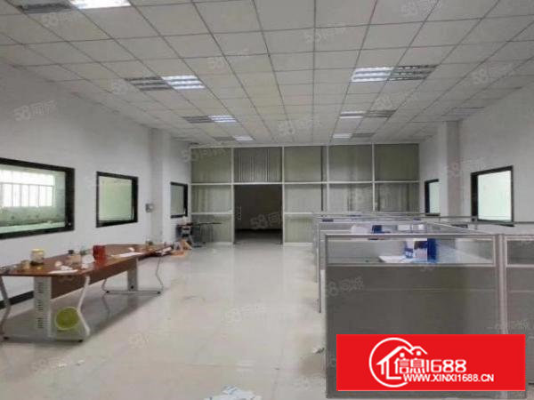 沙井西部一楼2300平方厂房出租形象好，空地大