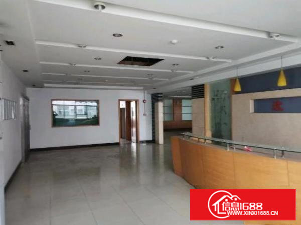 谢岗标准厂房出租，面积可分租，单层可分一半