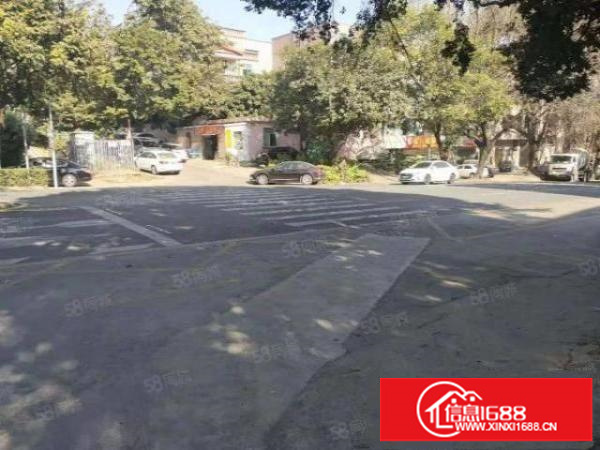 平湖富民工业区芳坑路一楼厂房出租