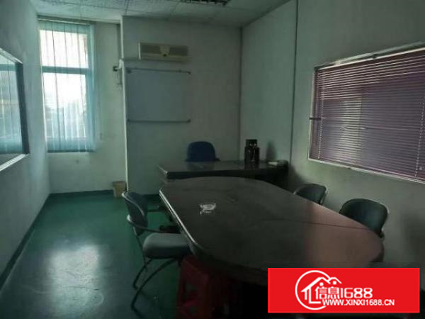 出租石排250平厂房，水电齐全，价格便宜，急租急租