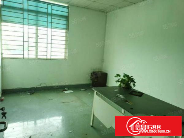 龙华大浪汽车站新出楼上精装修厂房1300平整层水电齐全