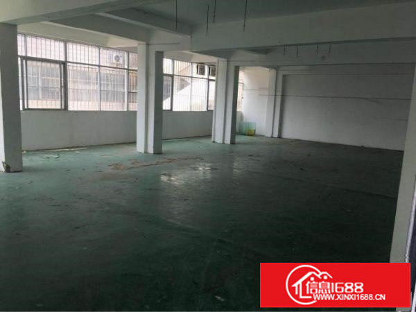 坂田带装修300平米厂房出租