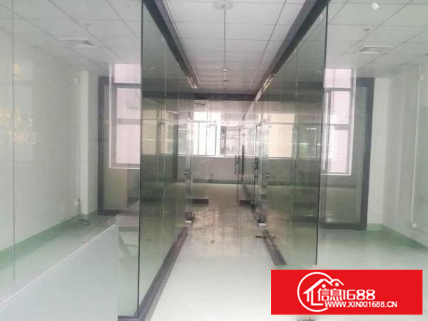 大道三楼1200平，豪华装修，无转让费