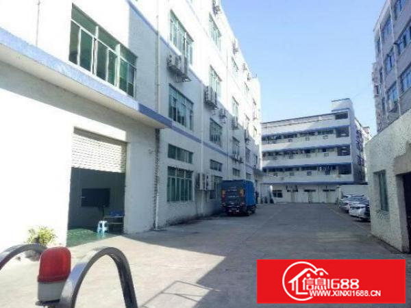 龙岗嶂背新空出二楼整层1400平厂房送装修出租（可分租）