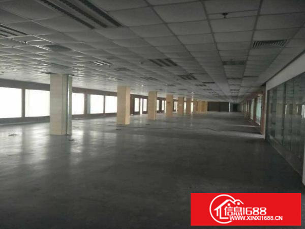 坪山大工业区新出带装修独院厂房7200平招租（可分租）