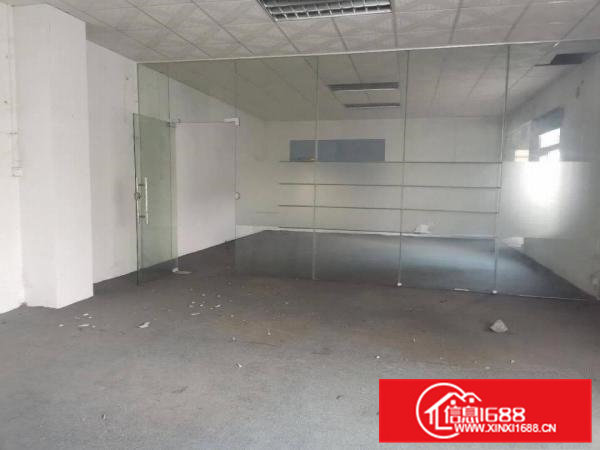 大岭山原房东独门独院标准厂房2300平出租现成展厅及办公室