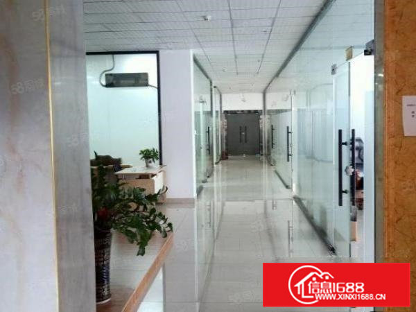 凤岗五联碧湖大道楼上带现成装修水电厂房出租超大空地好招工