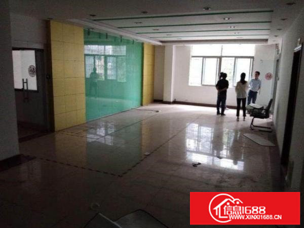 大量小面积红本厂房仓库出租500分租招租