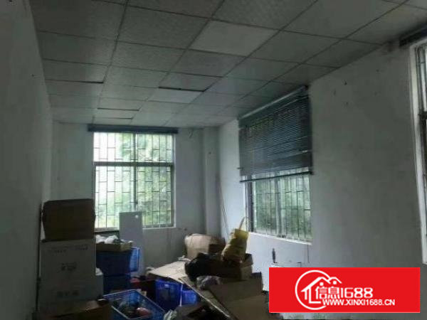 沙井新桥第三工业区一楼500平三楼300平米厂房带装修出租