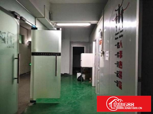 厂房位置沙井民主锦程路边上，楼上无尘车间。280平。