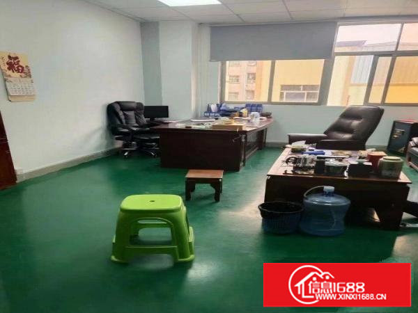 塘厦原房东独院厂房5600平可分租，形象好带装修，合同期长