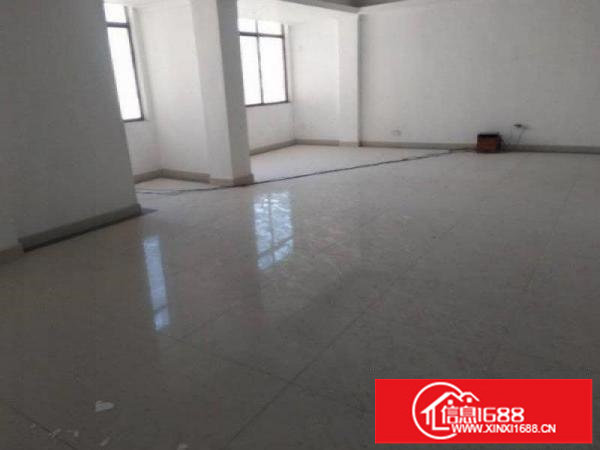 龙岗坪地楼上400平方厂房出租