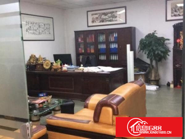 平湖富民工业区一楼精装修办工室出租350平方