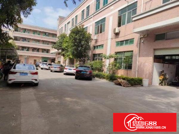 凤岗新出独门独院5000平方大马路边行业不限水电齐全大小分租