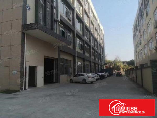 凤岗五联新出6米高一楼标准厂房3700平，现成行车，拎包入住