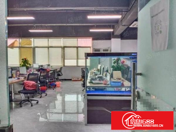好招工精装办公室近深圳凤岗雁田楼上厂房出租2400平