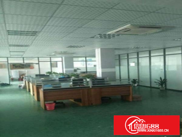 横岗地铁站228工业区三楼装修厂房488平方出租