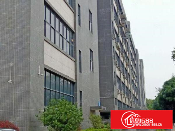 优秀园区新空出来三楼1500平米带地坪漆厂房业主直接出租