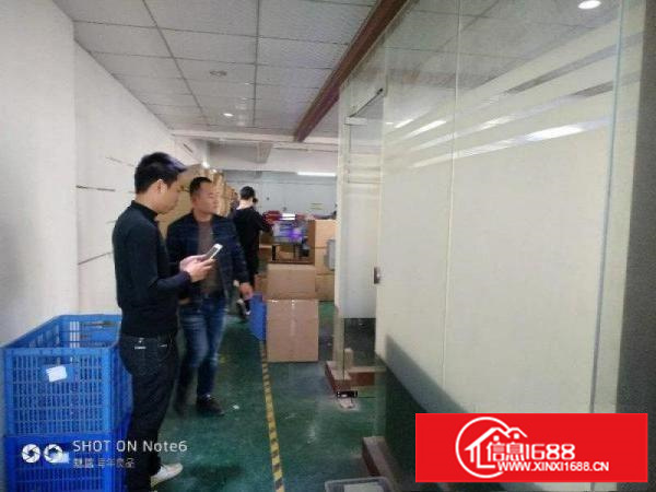 龙华新区观澜章阁新出楼上400平方带装修只要13元