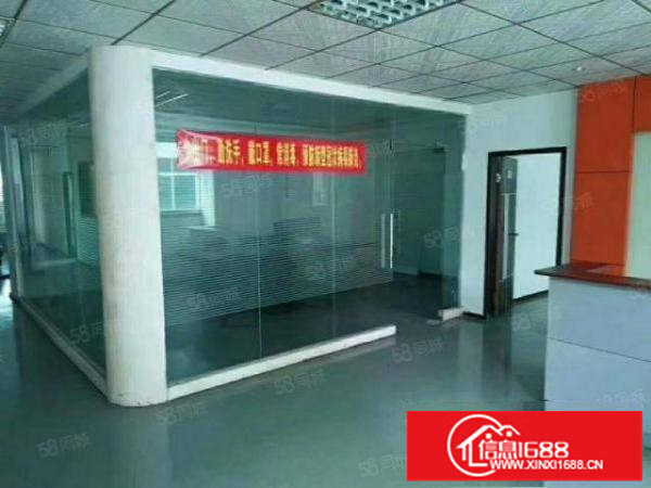 平湖辅城坳新出二楼1200平方带装修厂房出租