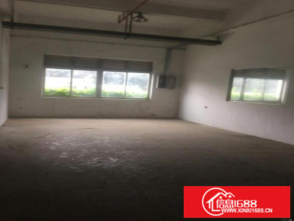 横岗地铁口，一楼255平米低价厂房出租适合仓储，生产