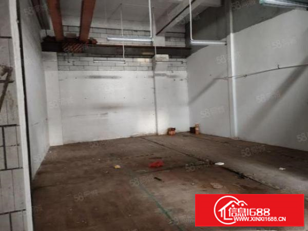 小加工福音厂房，300平1楼，限时秒杀