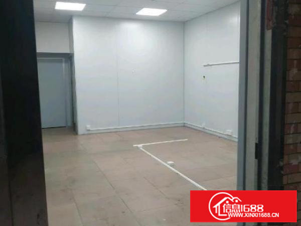 小加工，仓库，道路宽敞