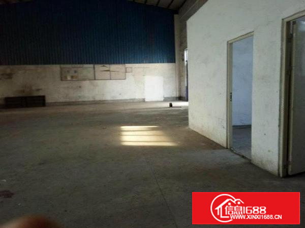 涌头770平厂房招租层高6米，可架行车，交通方便