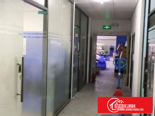 西乡大道边新出，原房东楼上1100平带装修。