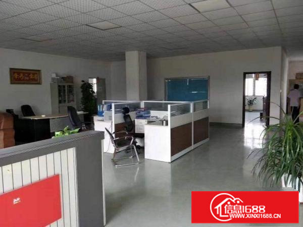 大岭山向东空出标准厂房2楼1000平带现成装修出租