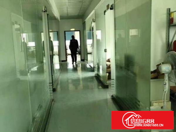 西乡带装修厂房1360平米招租