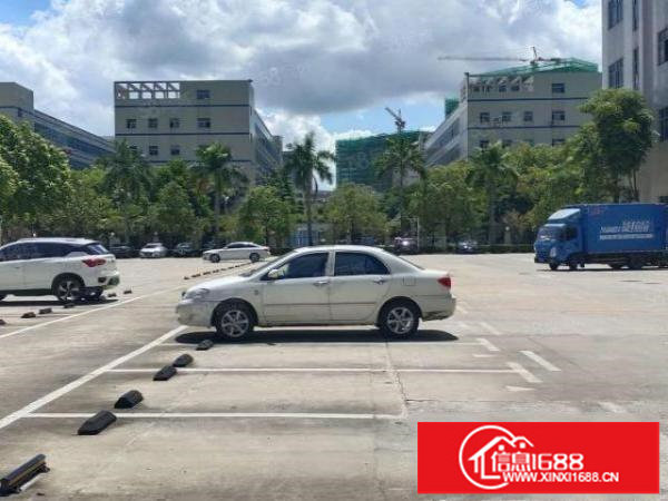 布吉下李朗布澜路附近新出2200平红本厂房原房东直租