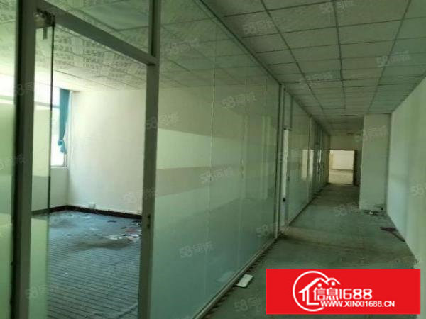 松岗中学边新出2楼800平厂房出租，形象好交通方便