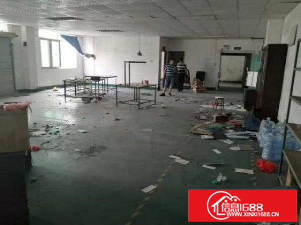 大浪澳华工业区二楼440平方带装修招租