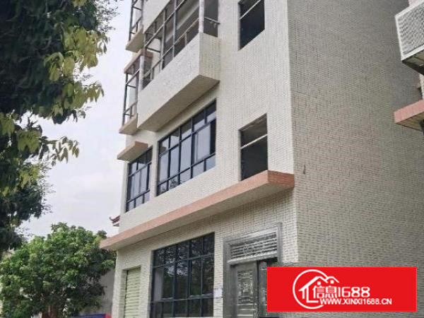 新房招租，有电梯，车位充足