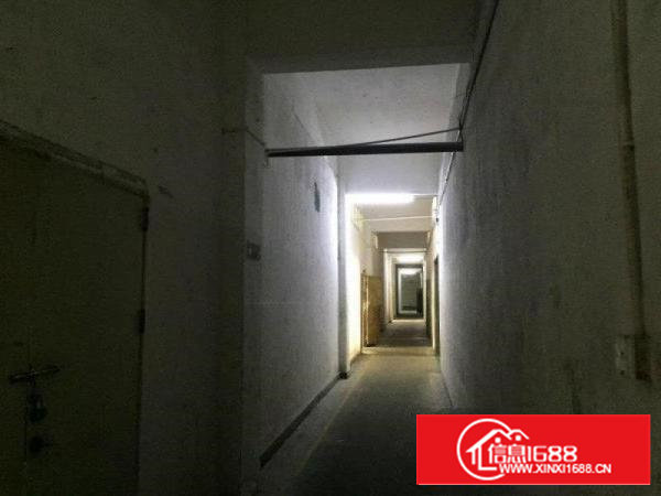 沙井二楼480平无需转让费产证齐全,带2吨货梯