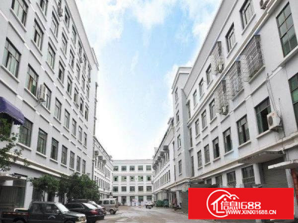 卢屋社区荔枝园路现有标准厂房5楼1500平米分租